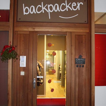 Backpacker Le Petit Baroudeur Hostel Champéry Екстериор снимка