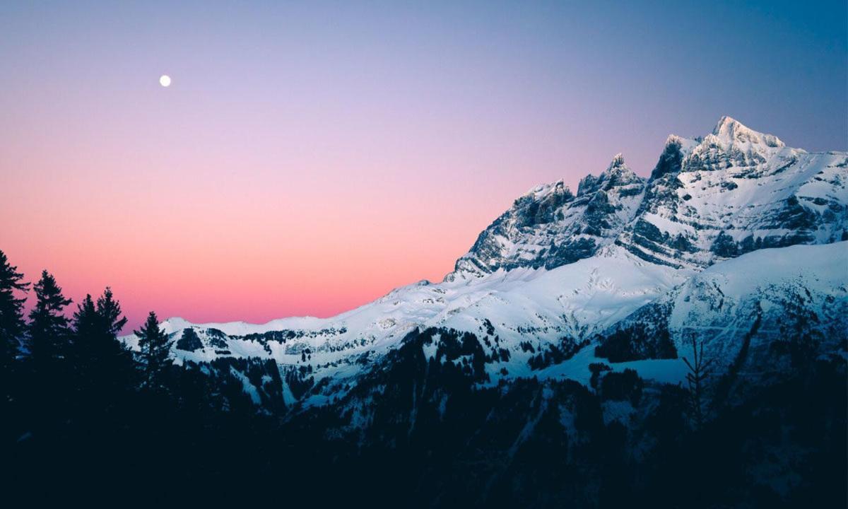 Backpacker Le Petit Baroudeur Hostel Champéry Екстериор снимка